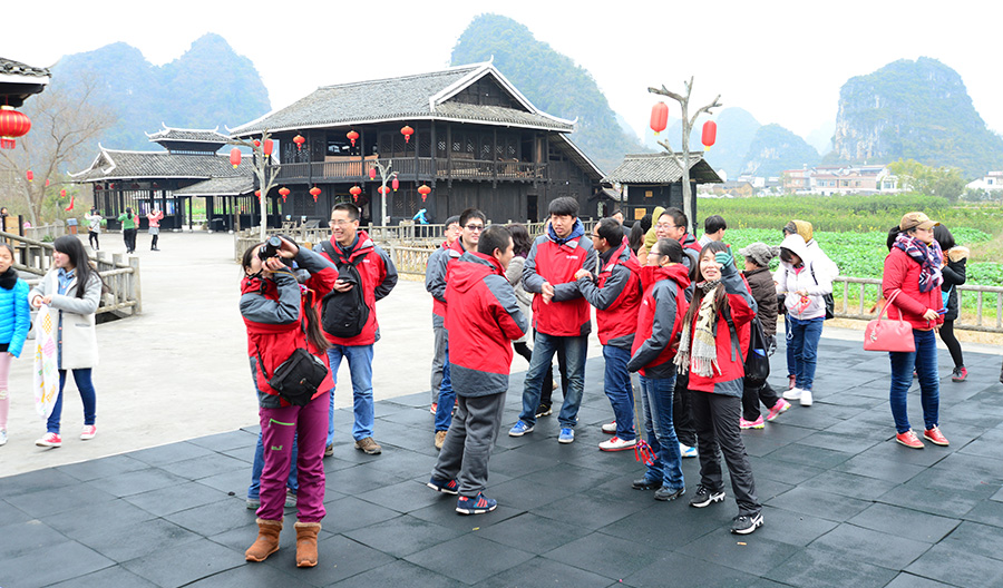 caeb86d862.jpg 9c2abcd679.jpg