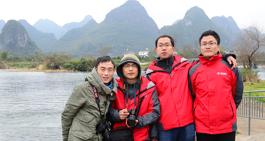 faa8c942d1.jpg 9c2abcd698.jpg